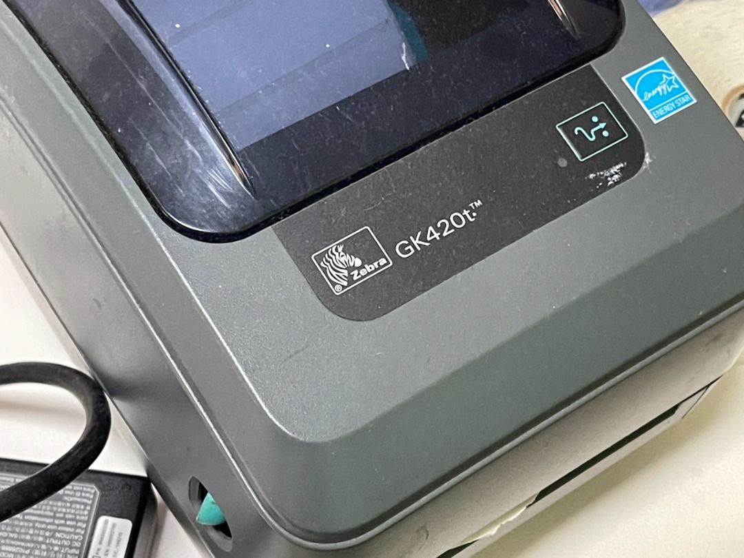Zebra GK420t Thermal and Direct Transfer Label Printer uses a ribbon so