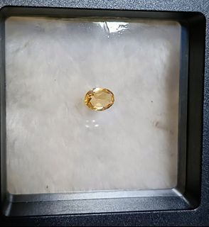 1.15 carats Natural Citrine Excellent Clarity Oval Cut for Rings and Pendants