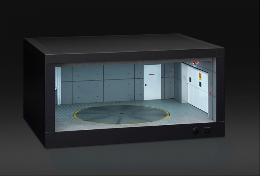 1/18 IGNITION MODEL 3121 CAR PARK DIORAMA WITH ROTATING PLATFORM, 興趣及遊戲