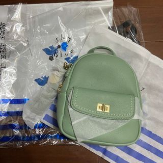 天藍小舖 後背包 金釦 全新