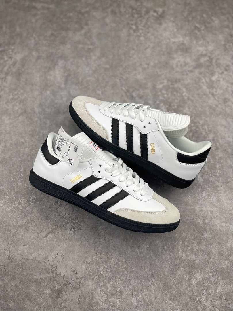 Adidas Samba Classic, Women's Fashion, Footwear, Sneakers on Carousell