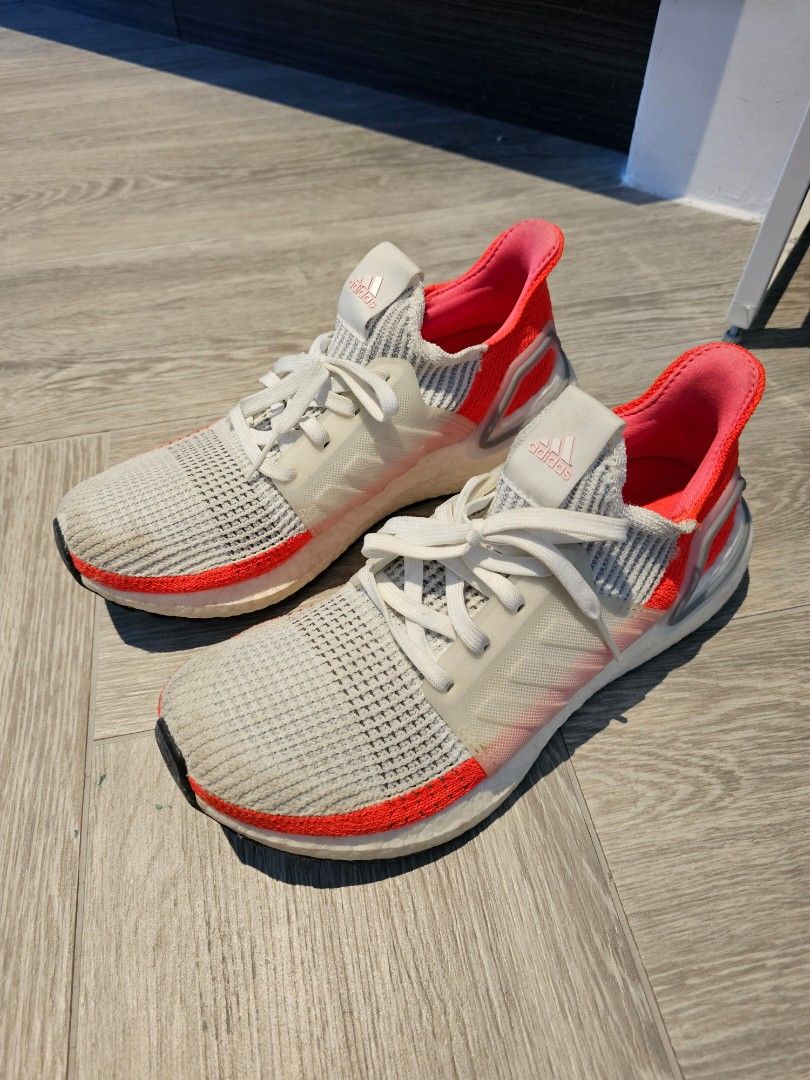 Ultra boost 19 orange 2025