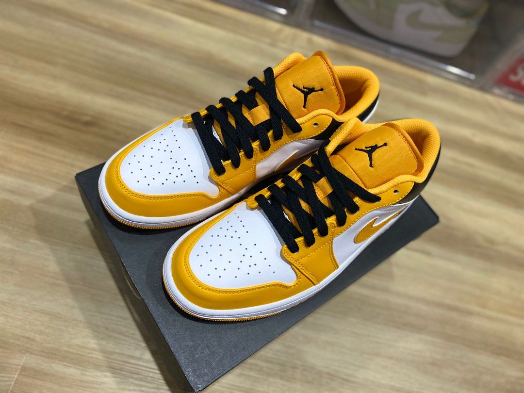jordan low university gold