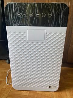 AIR PURIFIER
