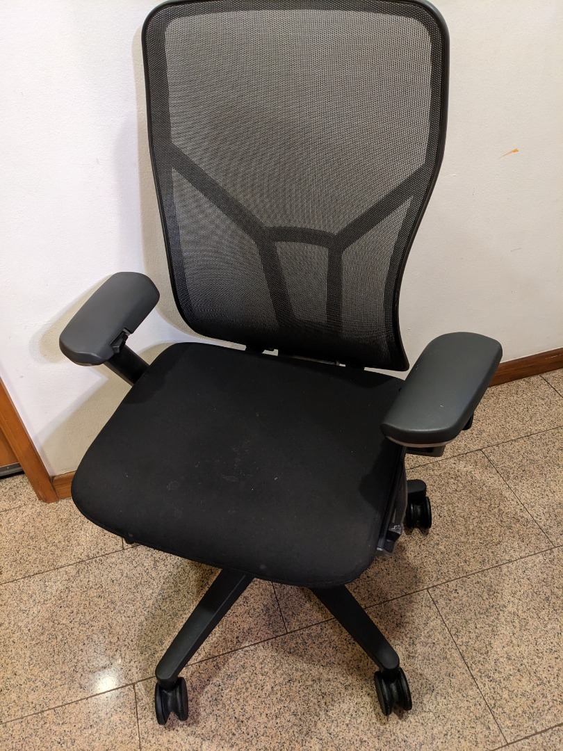 Herman miller comparable chairs clearance