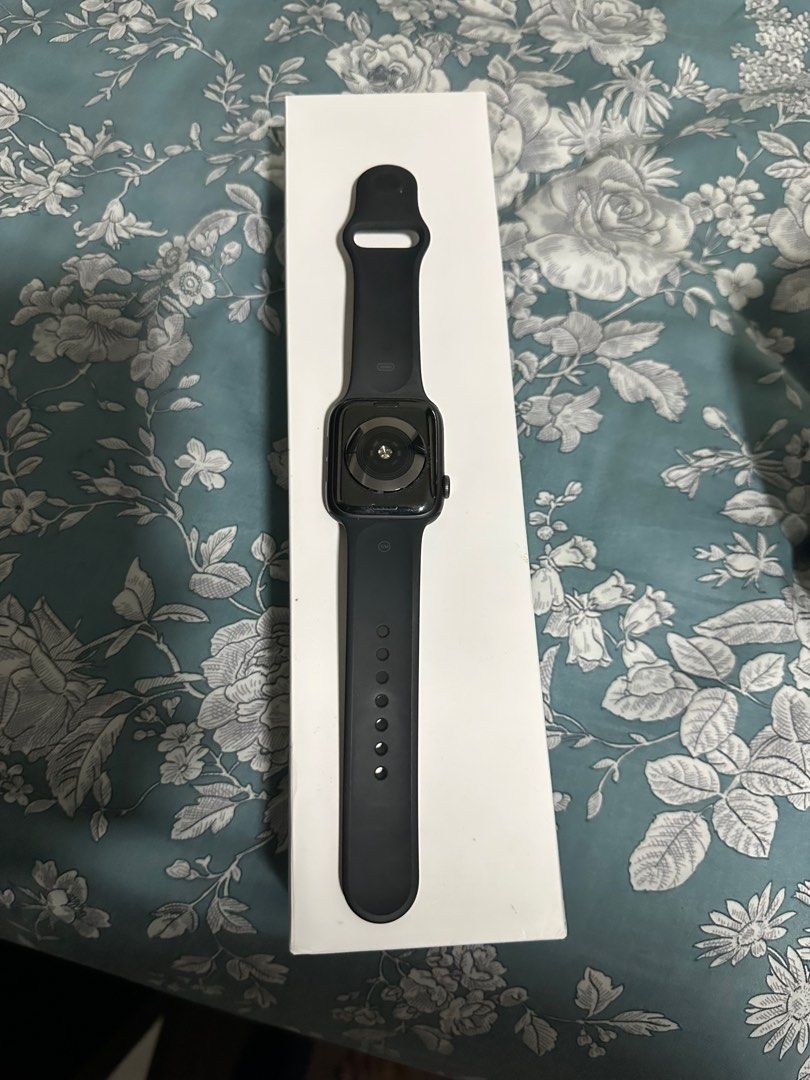 Series 5 apple watch second best sale hand