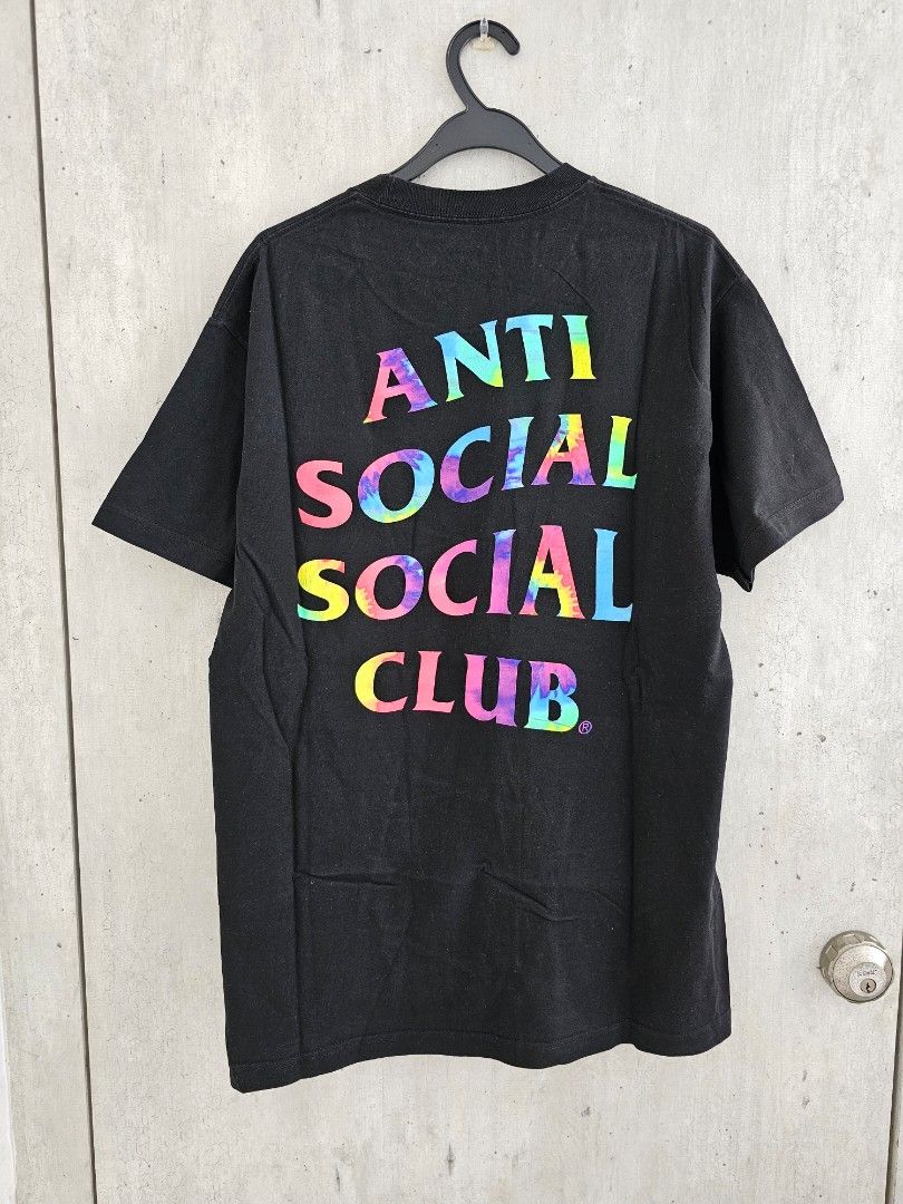 Assc tee (Category: Tshirts & Polo Shirts) located in Singapore. Submitted by at1000 (Listing ID 1225317508, Image 2). Description: 100% auntentic worn less than 3 times size : L.
