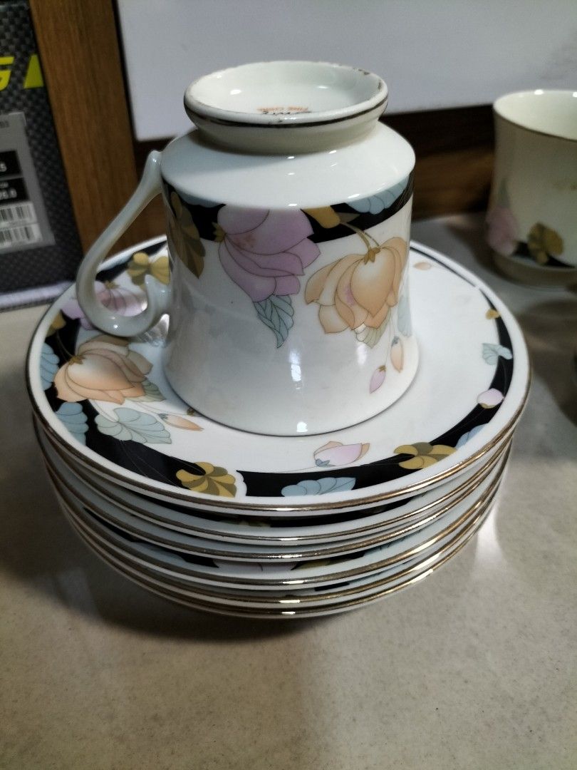 Assorted pretty tea cup&saucer setpls read descrtiptions, Furniture