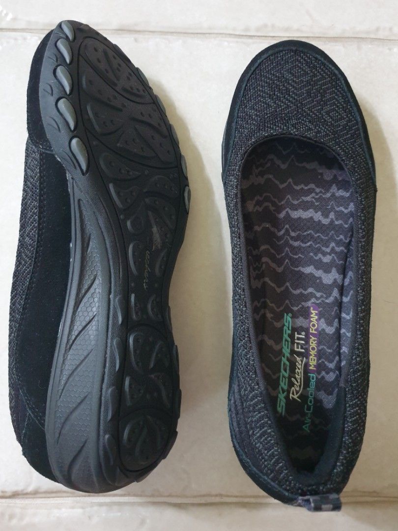 Authentic Brand New Skechers Relaxed Fit Air Cooled Memory Foam - Black,  Women's Fashion, Footwear, Sneakers on Carousell