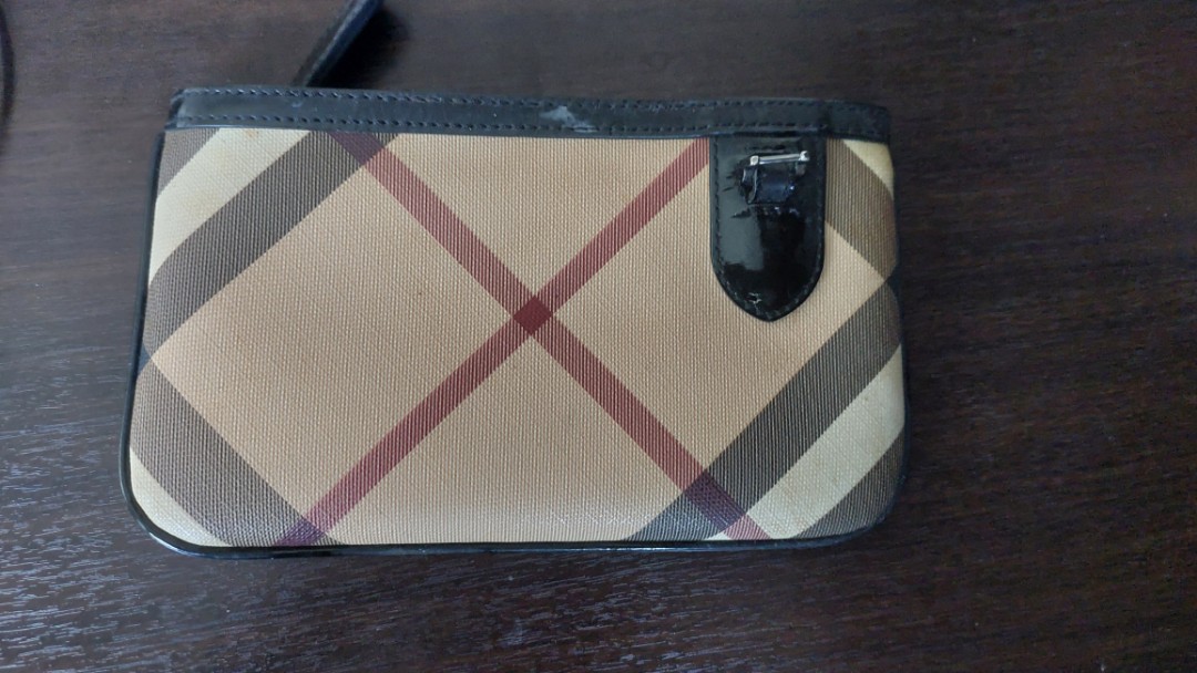 Burberry Speedy, Women's Fashion, Bags & Wallets, Purses & Pouches on  Carousell