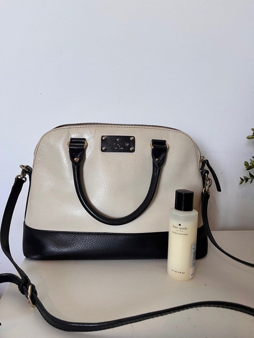 Kate spade black new arrivals and white purse