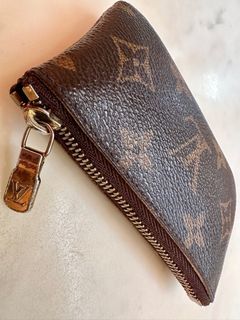 M81234 LV KEY POUCH, Luxury, Bags & Wallets on Carousell