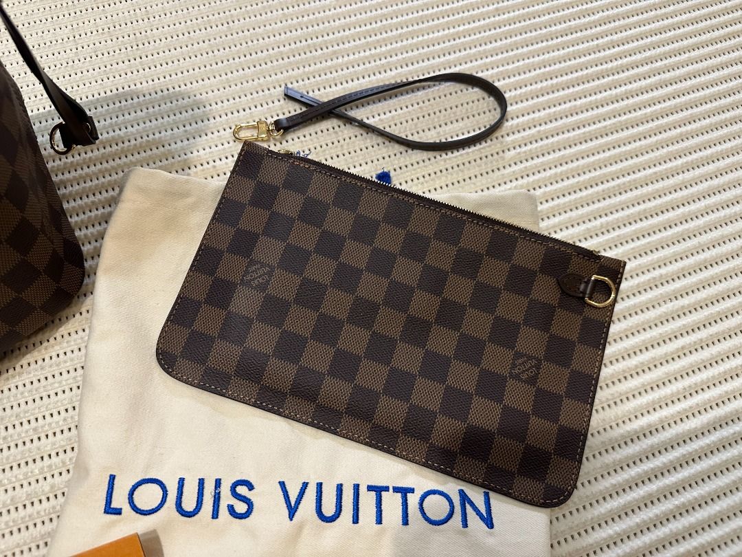 Louis Vuitton Zip Pochette Pouch Wrislet from Neverfull MM in Damier Ebene  - SOLD