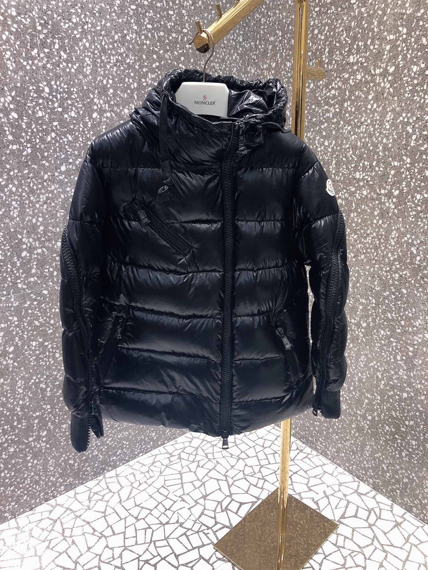 All black top moncler