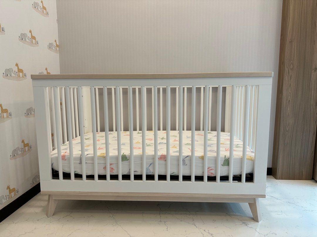 Babyletto Scoot 3in1 Convertible Crib with Toddler Bed Conversion Kit