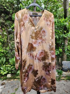 (Category: ) located in . Submitted by ootdsale (Listing ID 1225435650, Image 1). Description: .