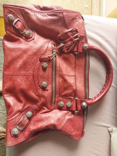 (Category: ) located in . Submitted by MsGirl (Listing ID 1225307777, Image 1). Description: .