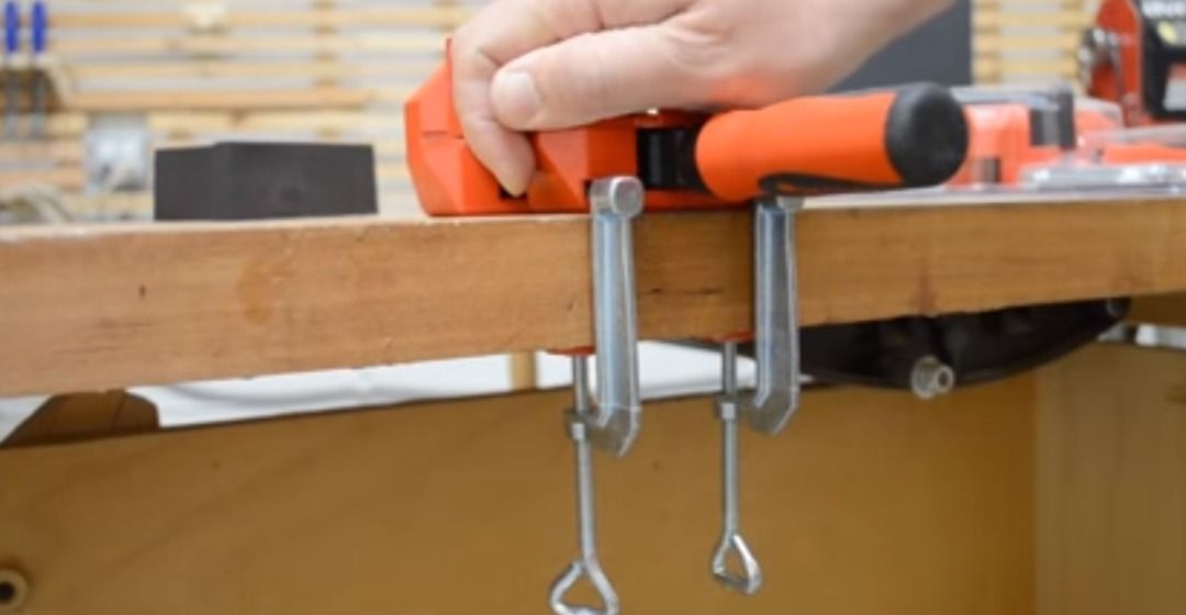 Bessey 90 Degree Angle Clamp WS3+2K, Furniture & Home Living, Home