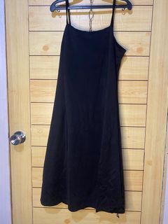 BLACK WITH SLIT DRESS