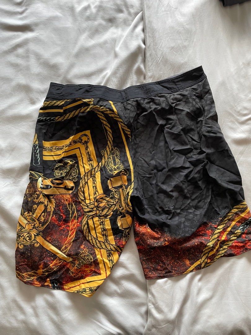 Reebok crossfit shorts gold deals