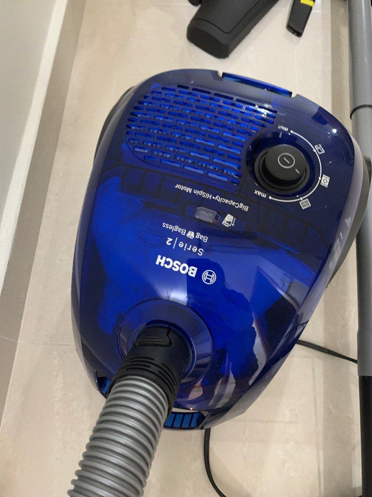 Bosch vacuum cleaner, TV & Home Appliances, Vacuum Cleaner