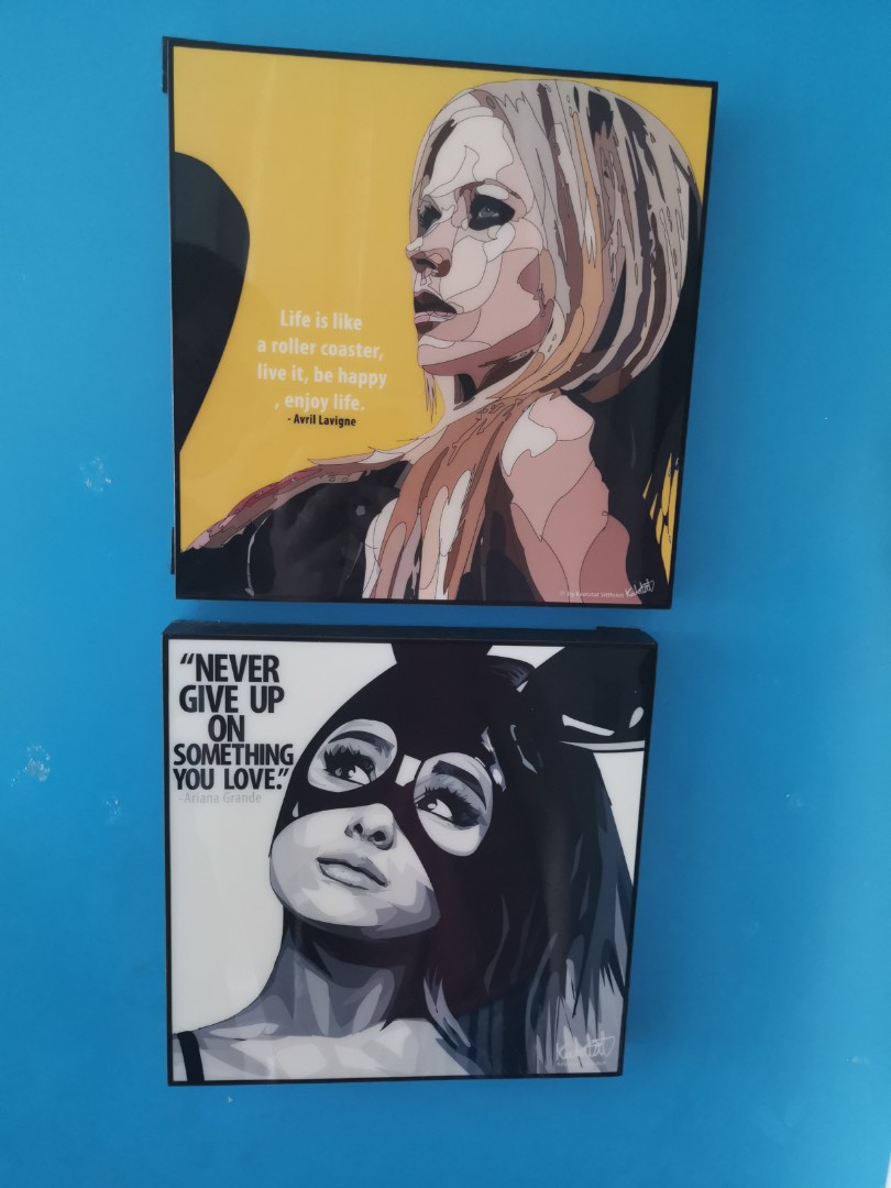 Celebrity Pop Art (Avril Lavigne And Ariana Grande), Hobbies & Toys,  Memorabilia & Collectibles, Vintage Collectibles On Carousell