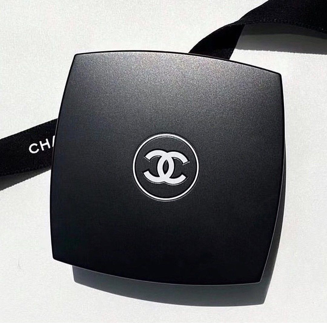 CHANEL Cushion Foundation 9g·Chanel Ultra Le Teint Long Wear Touch Cushion  Foundation, Kesehatan & Kecantikan, Rias Wajah di Carousell