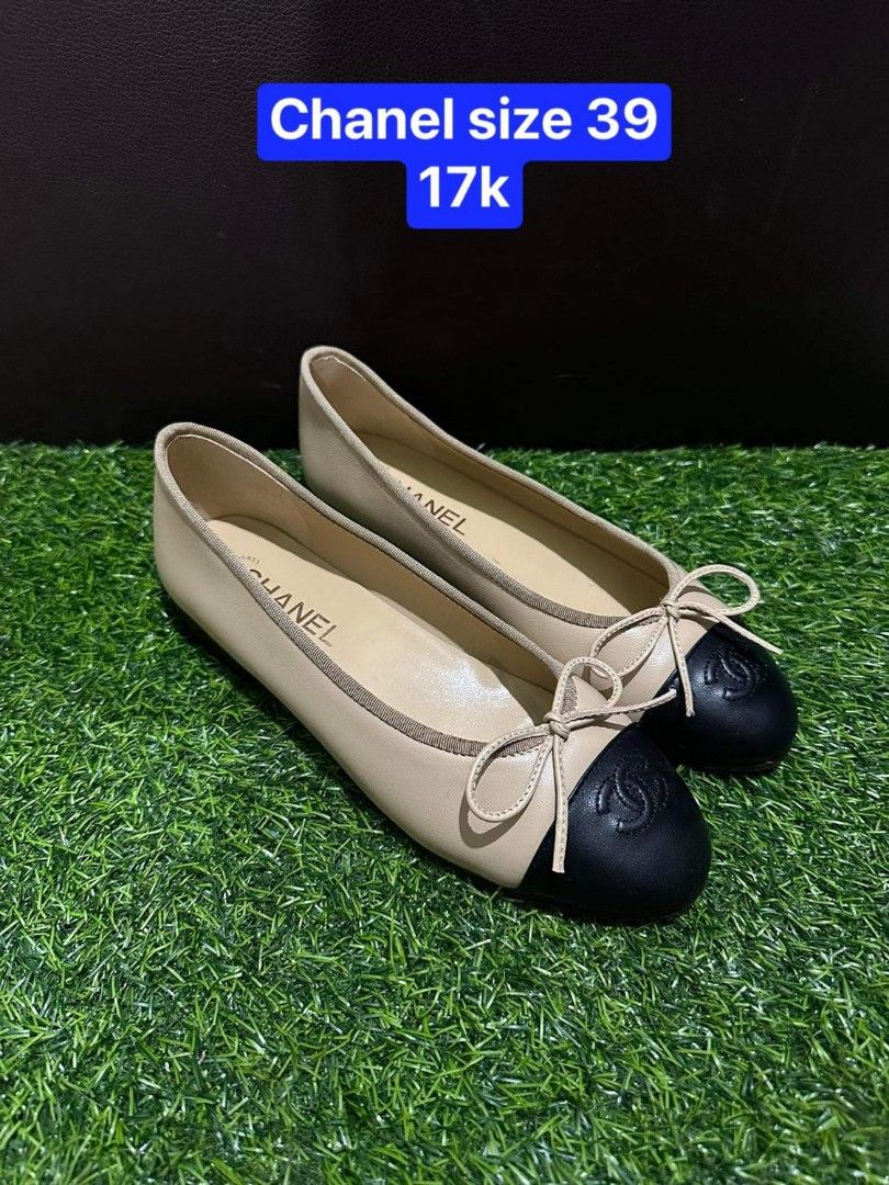 Chanel flats (Category: Flats & Sandals) located in Quezon City. Submitted by graciasluxurybag (Listing ID 1225460460, Image 1). Description: .