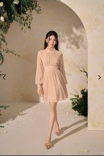 Chello - Gisele Billowy Sleeves Mini Dress in Nude Pink