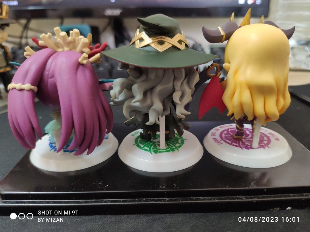 Chibi figure Odin, Lilith & Siren from Puzzles & Dragons, Hobbies