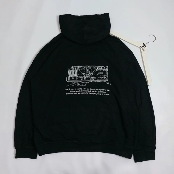compagno hoodie on Carousell