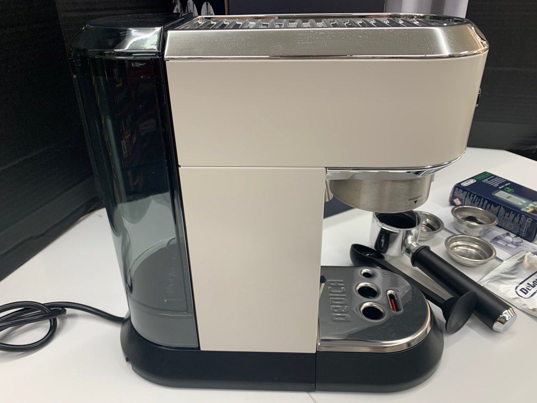 DeLonghi Dedica Espresso Maker, Espresso Machine, Coffee Machine, White