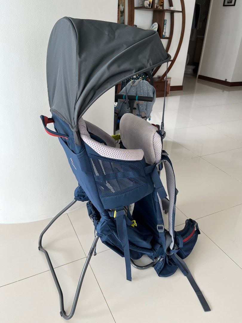 Deuter baby carier kid hiking with mesh vent + sun/rain cover, Sports