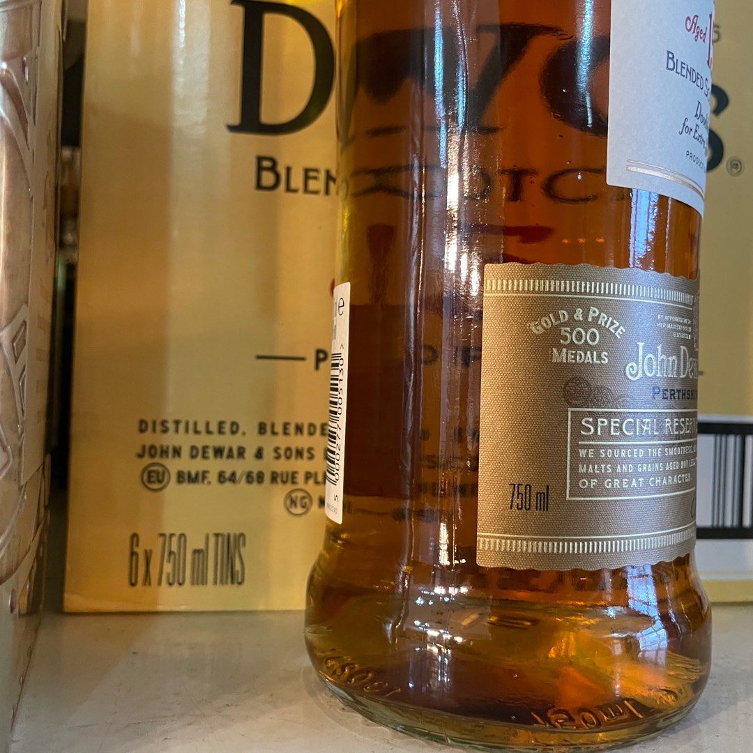 Dewars 15 Gold Box whisky 750ml, Food & Drinks, Beverages on Carousell