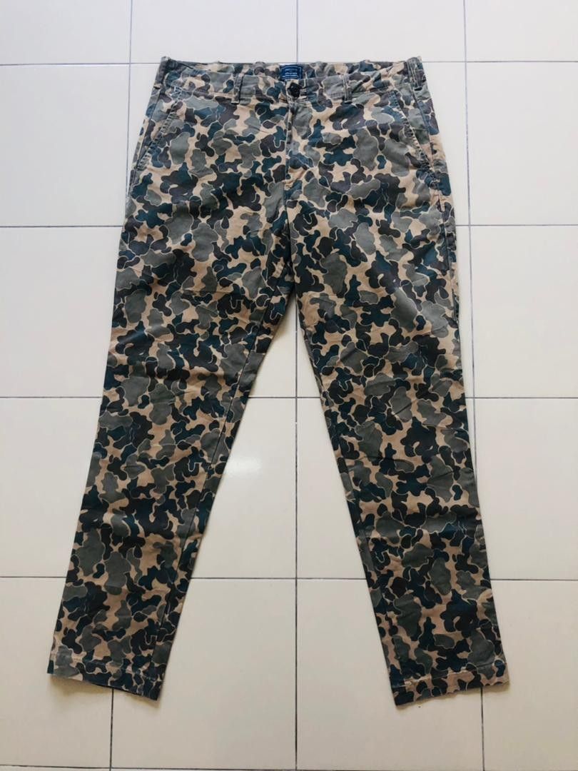 Duck Camo pants, Men's Fashion, Activewear on Carousell
