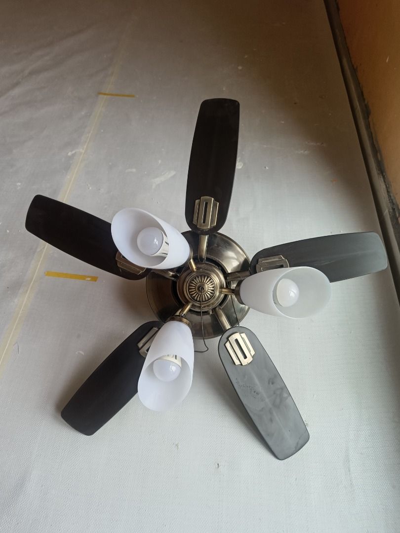 Fanco Fan with light (E27) Three, Furniture & Home Living, Lighting & Fans, Fans on Carousell