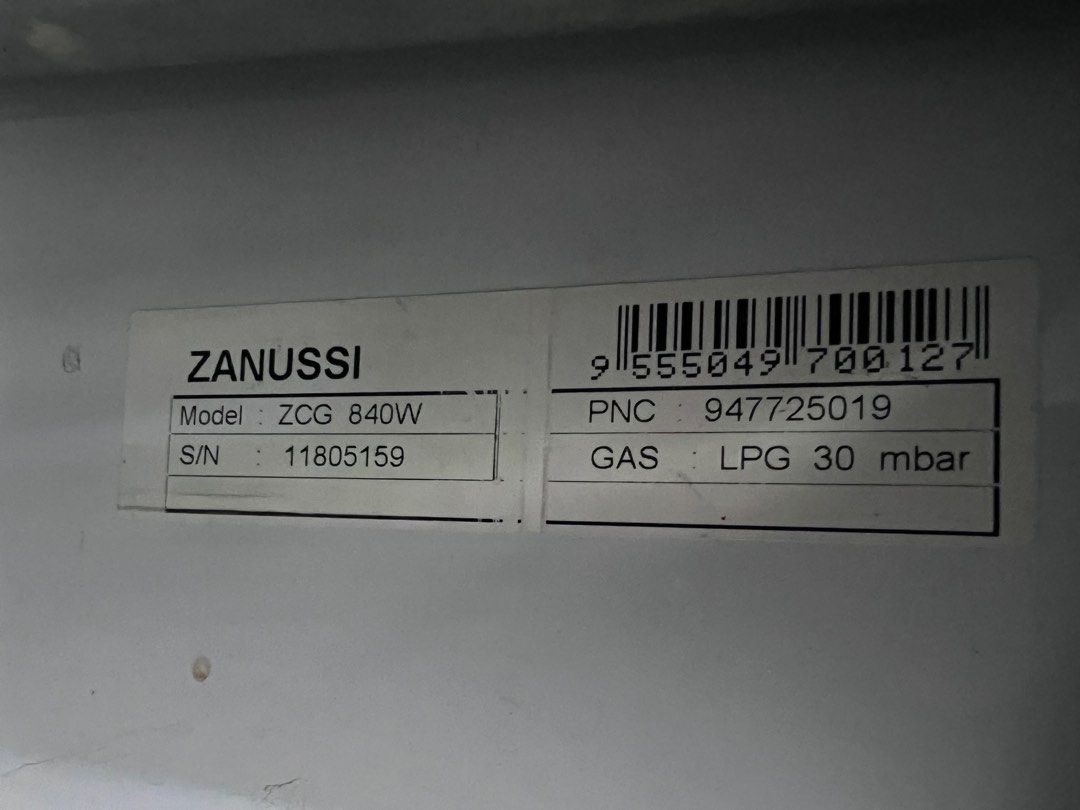 GAS STOVE DAPUR GAS ZANUSSI, Furniture & Home Living, Bathroom ...