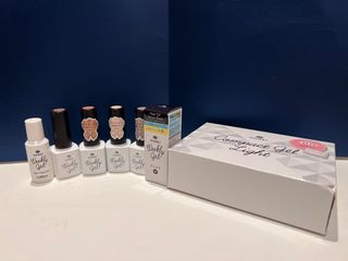 （分類：）位於 。 由 ela1119 提交（商品編號 1225460156，圖片 1）。簡介： 。