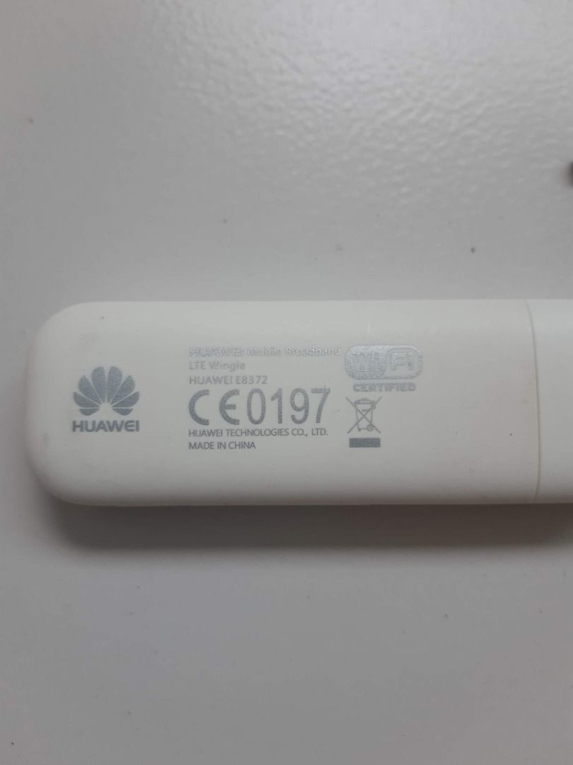 Huawei e8372h153 4G USB Modem (Mobile Broadband LTE Wingle), Computers & Tech, Parts
