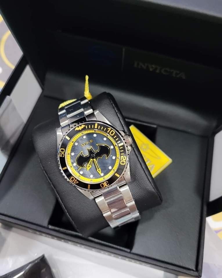Invicta DC Comics Batman36383 (Category: Men's Watches) located in Pasig City. Submitted by lizshoppe.ph (Listing ID 1225399509, Image 2). Description: 🔸️ORIGINAL 🔸️Invicta Limited Edition 🔸️DC Comics Batman 🔸️Invicta 36383 🔸️38mm 🔸️P5,500 ONLY free shipping 🔸️5x money back if fake.