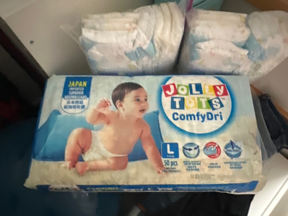 Jolly Tots diapers size L, Babies & Kids, Bathing & Changing, Diapers