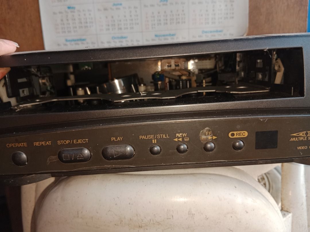 JVC MULTI SYSTEM MADE IN JAPAN, Hobbies & Toys, Music & Media, CDs