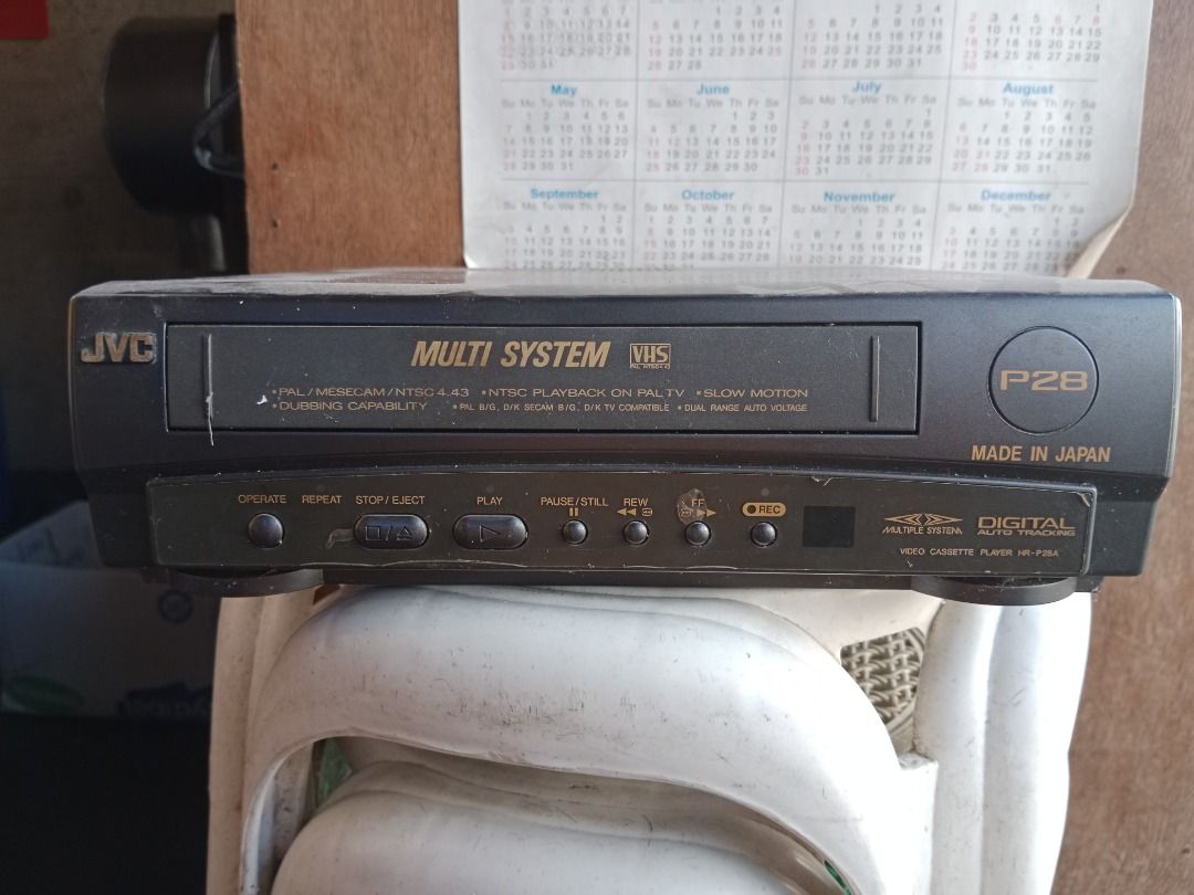 JVC MULTI SYSTEM MADE IN JAPAN, Hobbies & Toys, Music & Media, CDs