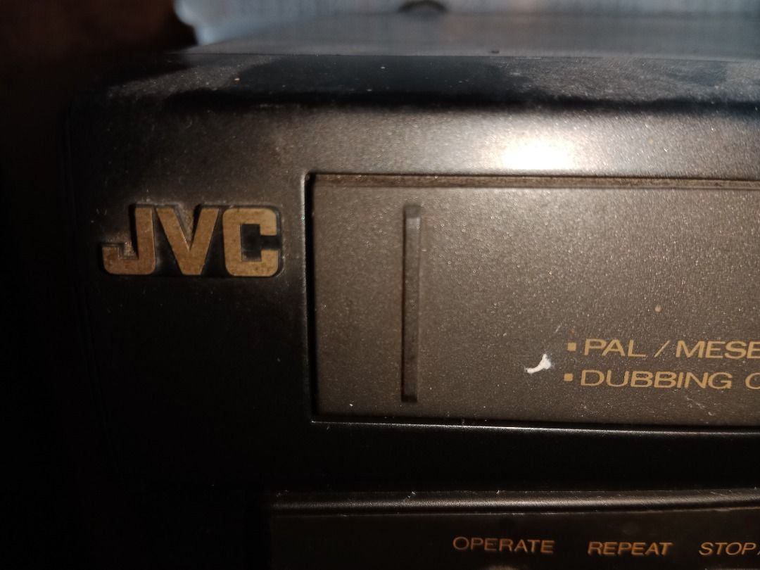 JVC MULTI SYSTEM MADE IN JAPAN, Hobbies & Toys, Music & Media, CDs