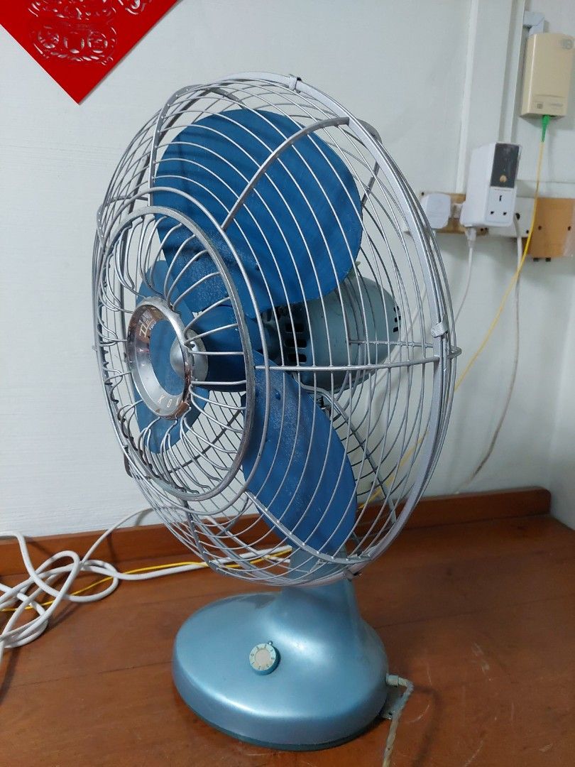 KDK Deluxe Table Fan (Big), Furniture & Home Living, Lighting & Fans