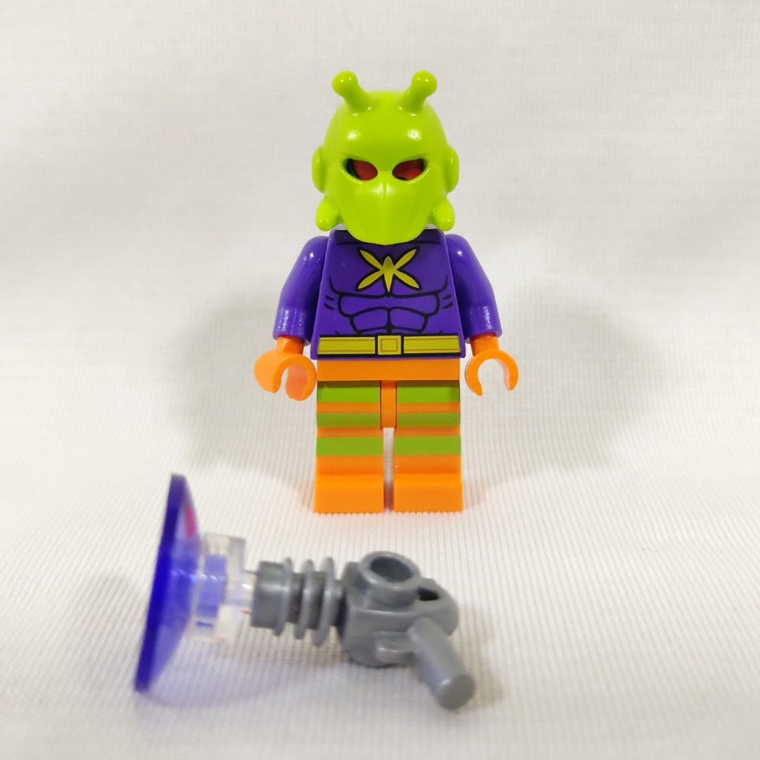 Lego killer moth discount minifigure
