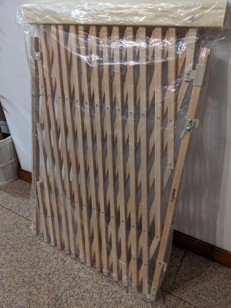 Like New Evenflo Expansion Walk Thru Room Divider Gate Modern