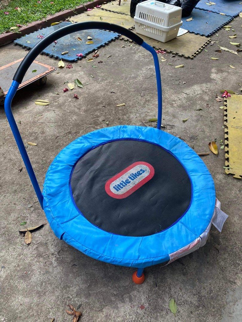 Little tikes 2025 3 foot trampoline