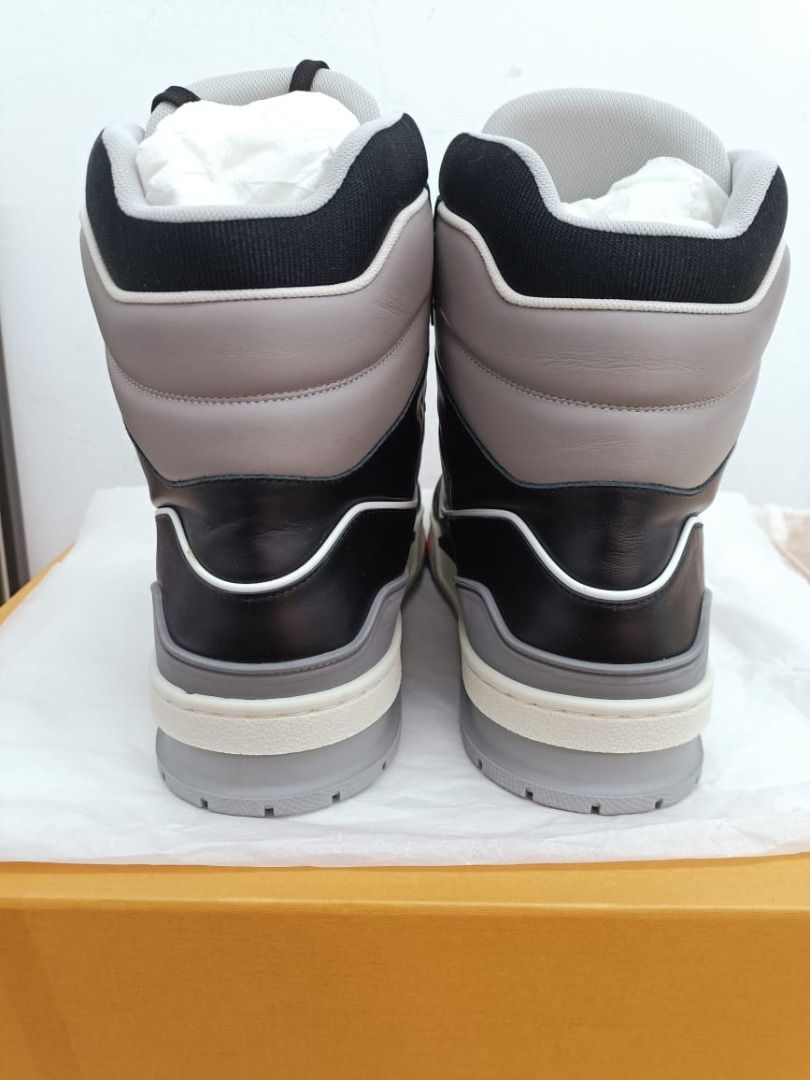 LOUIS VUITTON 408 TRAINER HIGH TOP SNEAKER BLACK GREY BRAND NEW