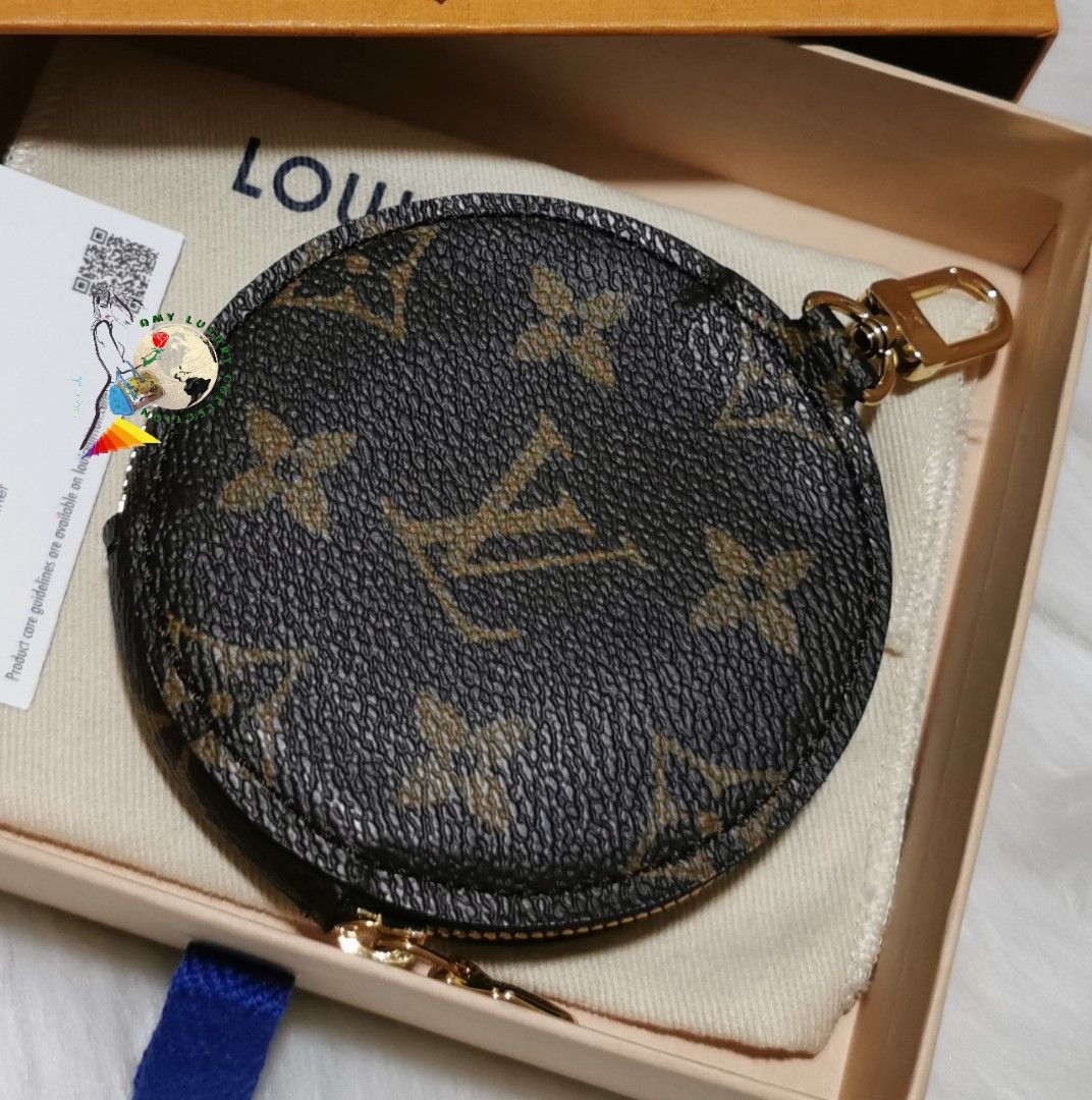 reserved* RARE Louis Vuitton Round Coin Pouch, Luxury, Bags & Wallets on  Carousell